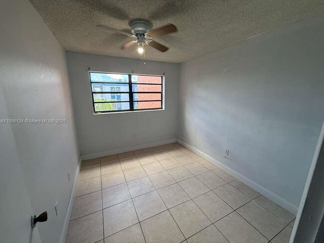 Foto del edificio - 6675 W 4th Ave
