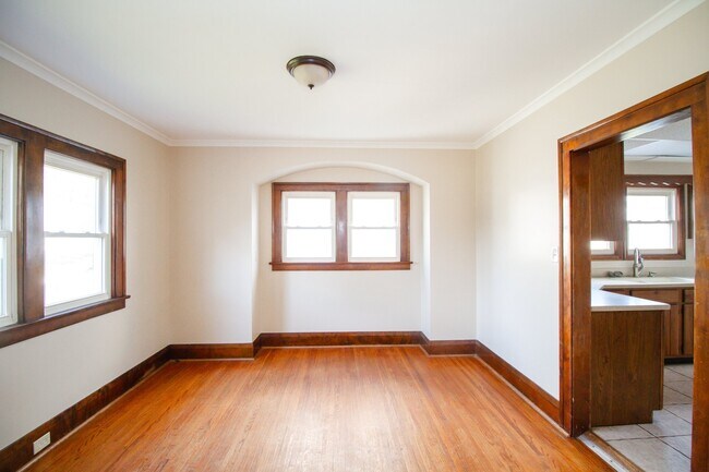 Foto del edificio - 2842 111th St