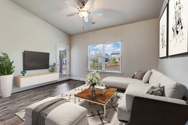 Foto del edificio - Brighton Townhomes