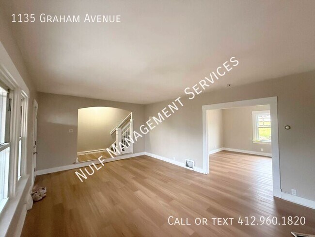 Building Photo - 1135 Graham Ave