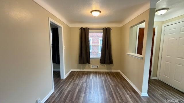 Foto del edificio - 26488 Stollman Dr