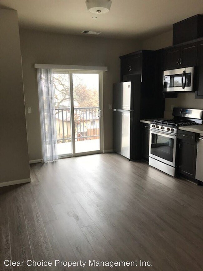 Foto del edificio - 3 br, 2 bath Apartment - 3548 Oak Street #203
