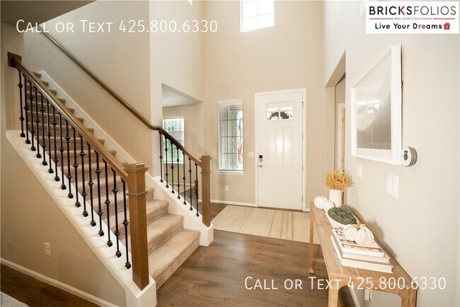 Building Photo - Gorgeous Home For Rent in Black Diamond, WA