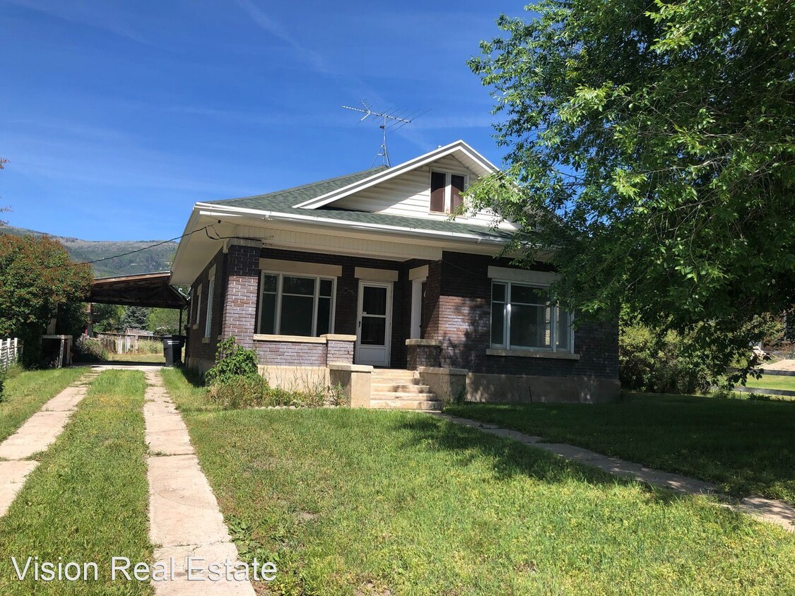 Primary Photo - 2 br, 1 bath House - 144 S State