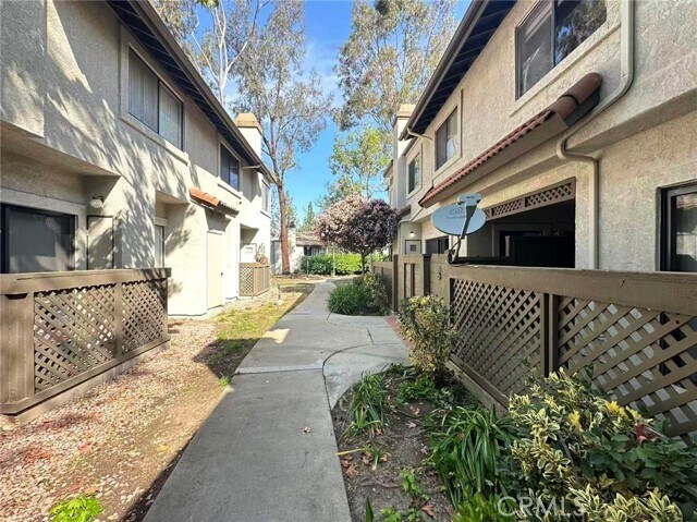 Foto del edificio - 22881 Hilton Head Dr