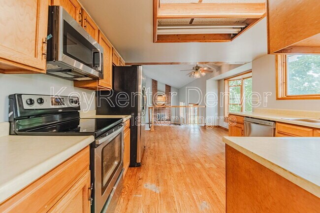 Building Photo - 16565 E Girard Ave