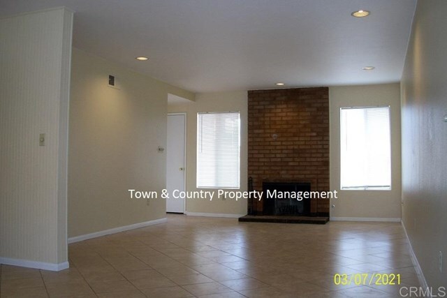 Building Photo - 13032 Wanesta Dr