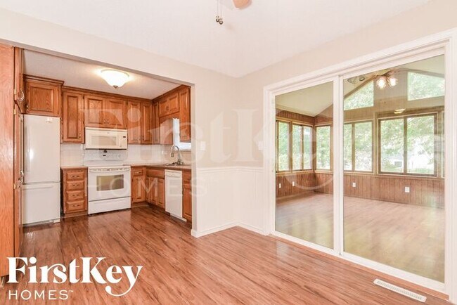 Foto del edificio - 211 N Cleveland Ave