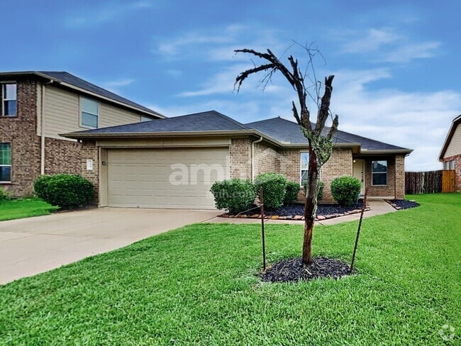 Building Photo - 26 Mira Loma Dr
