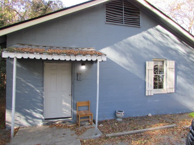 Building Photo - 20 Burgess Ct