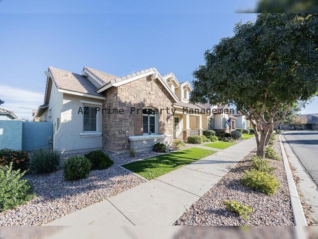 Foto del edificio - 4520 E Bethena St