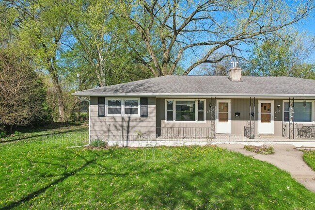 Foto del edificio - 4903 Camden Rd