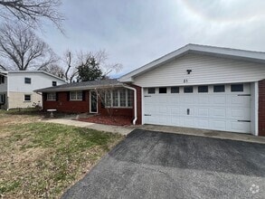Building Photo - 21 Birch Dr