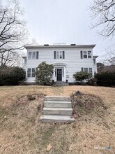 Building Photo - 181 High St