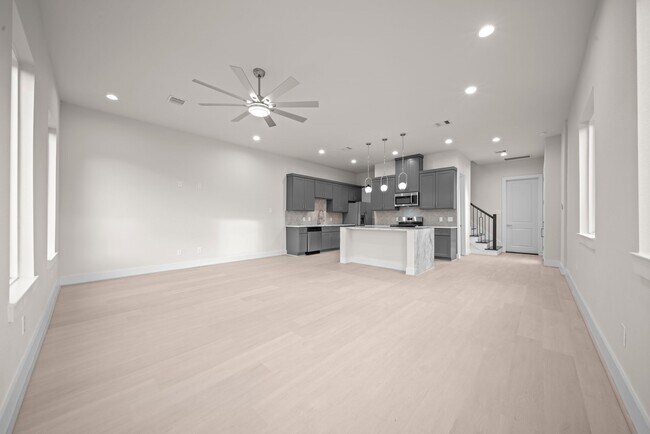 Foto del edificio - 4525 Davenport St