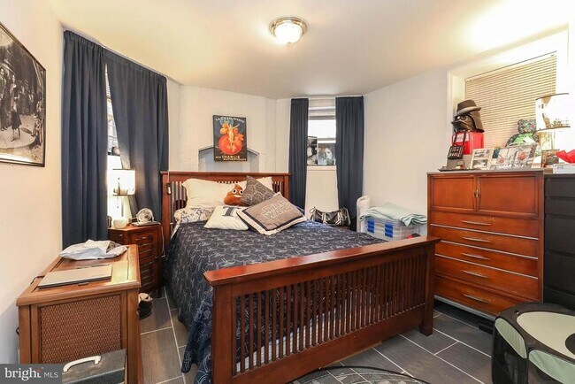 Foto del edificio - 1451 W St NW