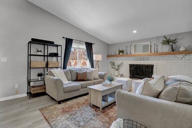 Building Photo - 5155 Wagon Master Dr