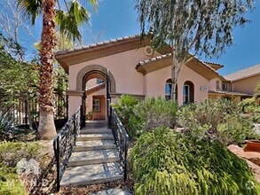 Building Photo - 599 Wealdston Ct