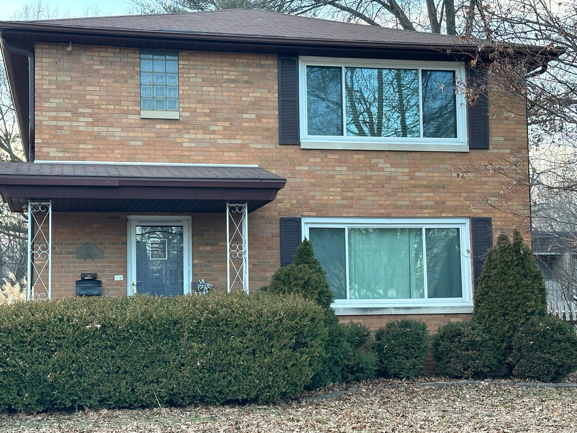 Primary Photo - 3317 N Peoria Ave