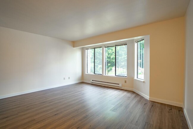 Building Photo - Elliott Place - 1 bedroom