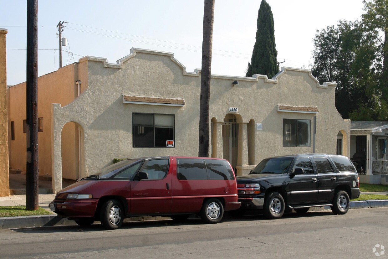 Building Photo - 1450 Coronado Ave