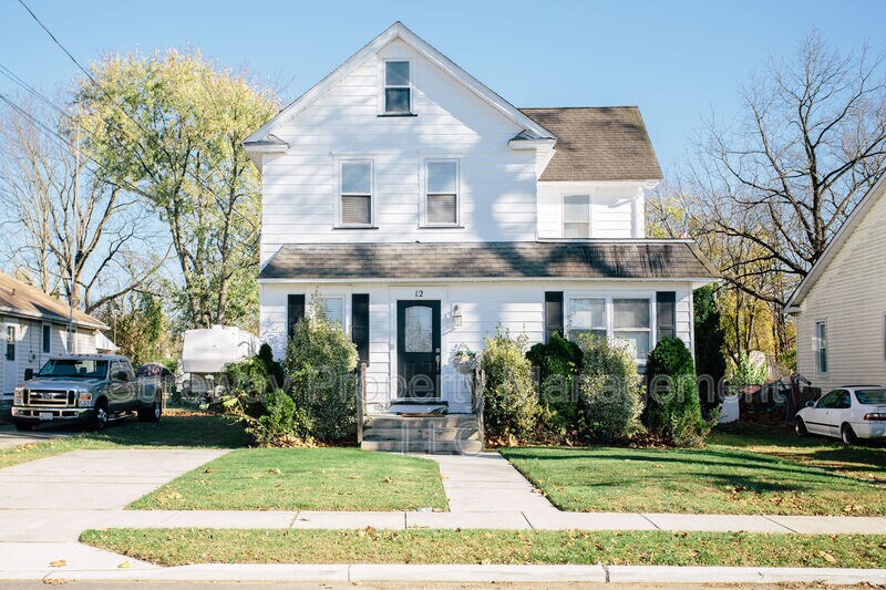 12 Atlantic Ave Unit 1st Floor, Clementon, NJ 08021 Condo for Rent in