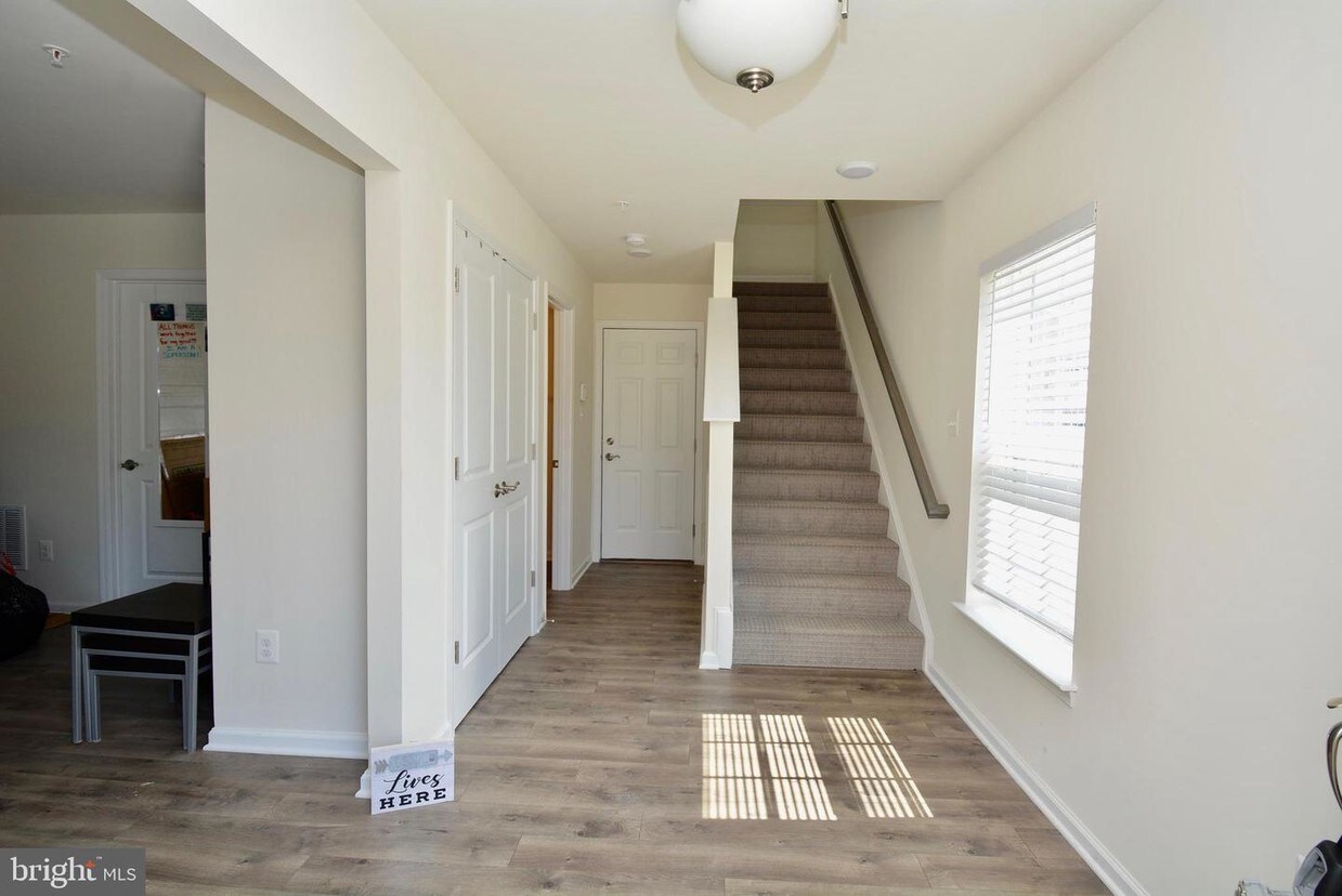 Foto principal - 3010 Pinebrook Road