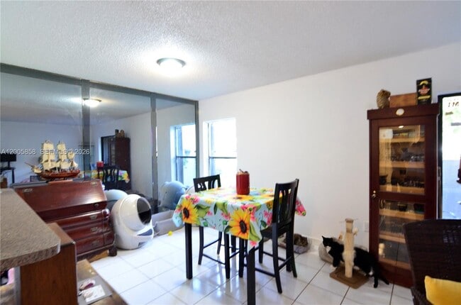 Building Photo - 13240 SW 88th Ln