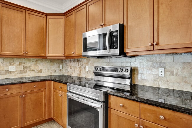 Foto del edificio - 2804 Shaughnessy Dr