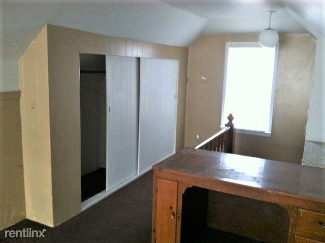 Building Photo - 3 br, 1 bath House - 609 Arlington St