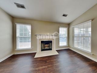 Building Photo - 202 Worcester Ln