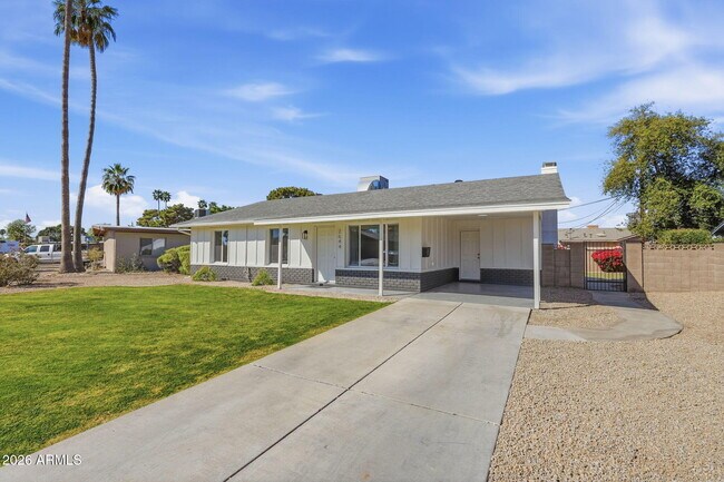 Foto del edificio - 2644 S Butte Ave