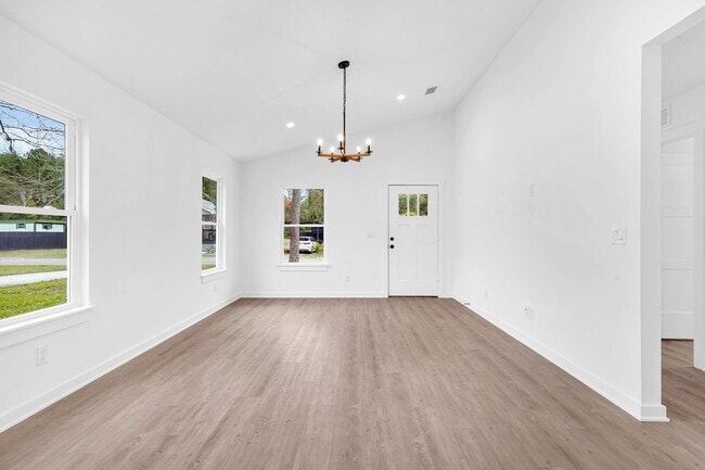 Foto del edificio - 964 W 9th St