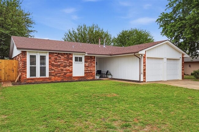 Photo - 10316 Glascow Dr House