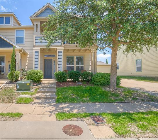 Building Photo - 10800 Astor Dr
