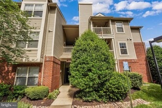 Building Photo - 1712 Abercromby Ct