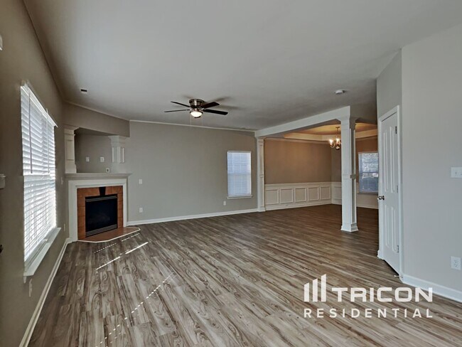 Building Photo - 1129 Hawick Drive High Point NC