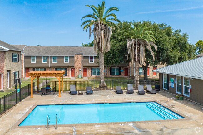 Piscina - The Palms of Lake Jackson Apartments