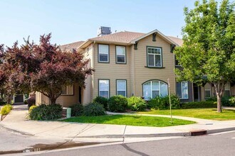 Building Photo - 2485 Fountainhead Blvd