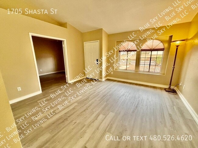 Foto del edificio - 1705 Shasta St