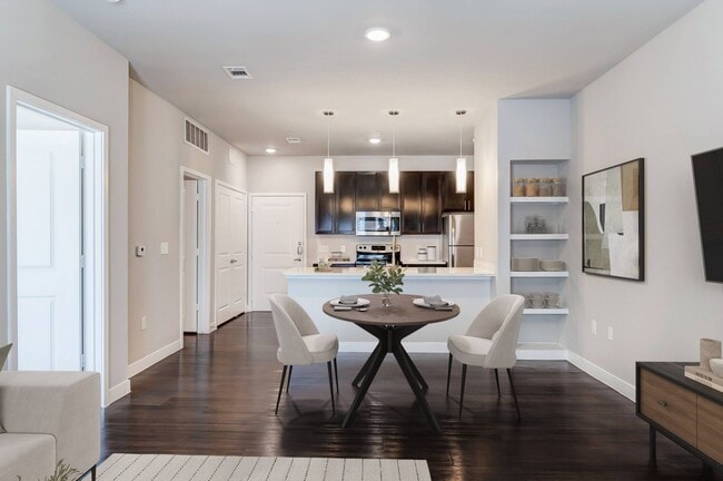 Interior Photo - Falcon at Grand Harbor