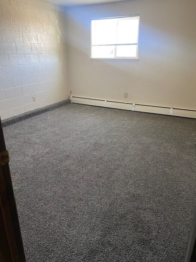 Foto del edificio - Available Now!!!