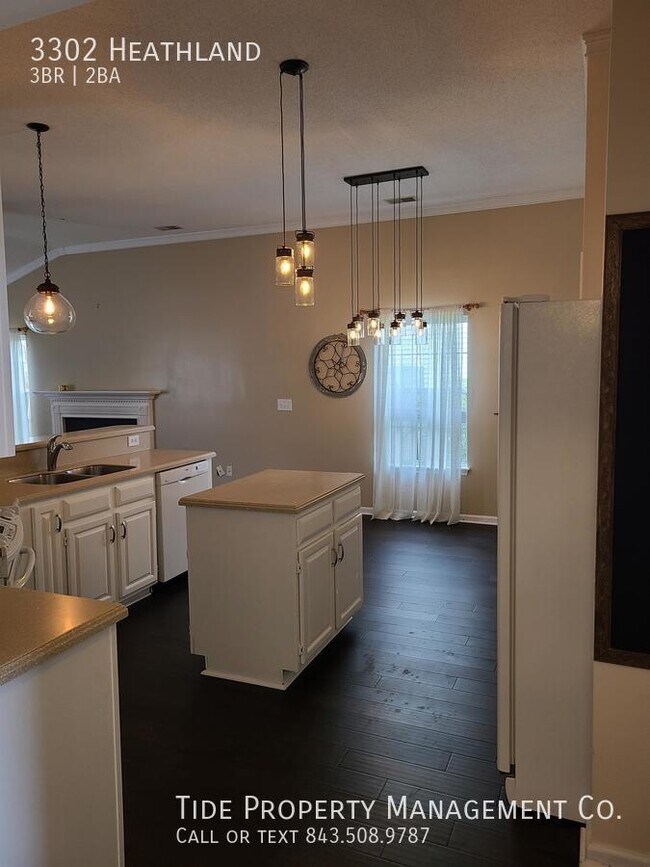 Foto del edificio - 3302 Heathland Way