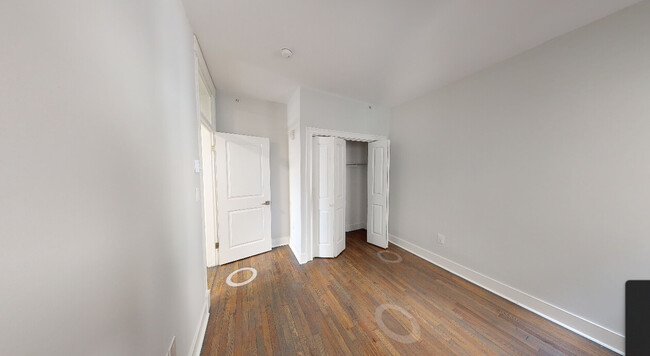 Building Photo - 61 Park Dr