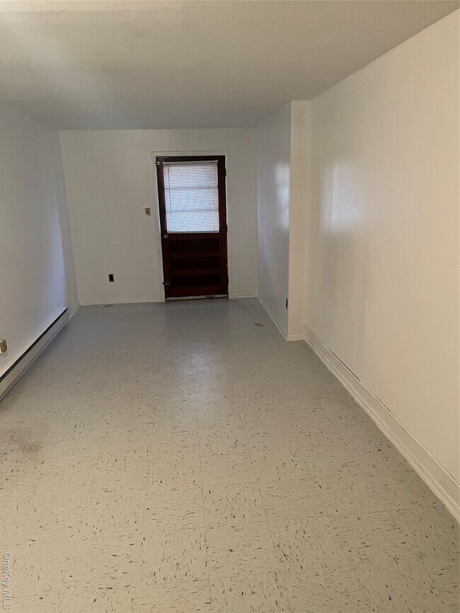 Foto del edificio - 91-04 75th St