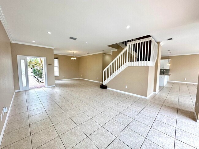 Building Photo - 5024 Nautica Lake Cir