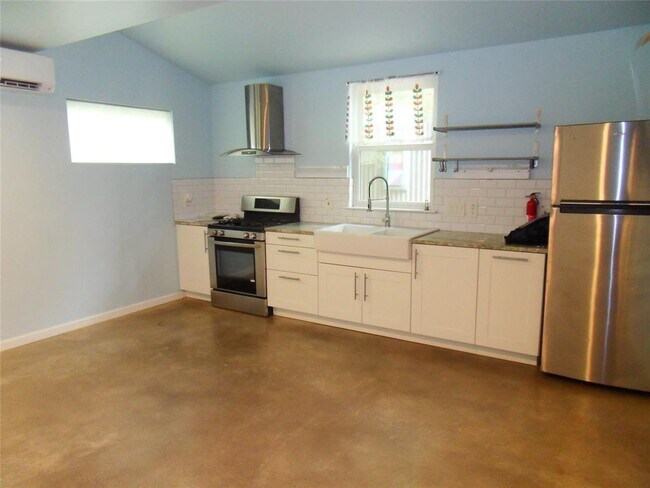 Foto del edificio - 1309 Singleton Ave