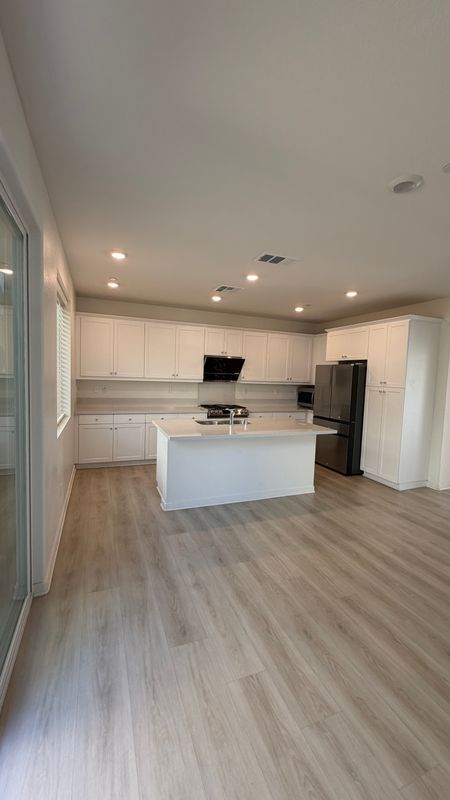 Foto del edificio - 3098 Acebo Dr