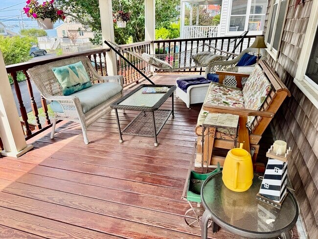 Foto del edificio - 11 Mayflower Rd