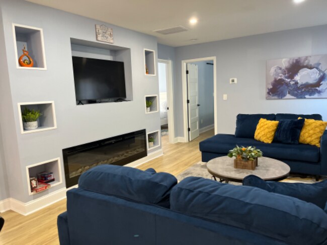 Foto del edificio - 207 Sawmill Ln